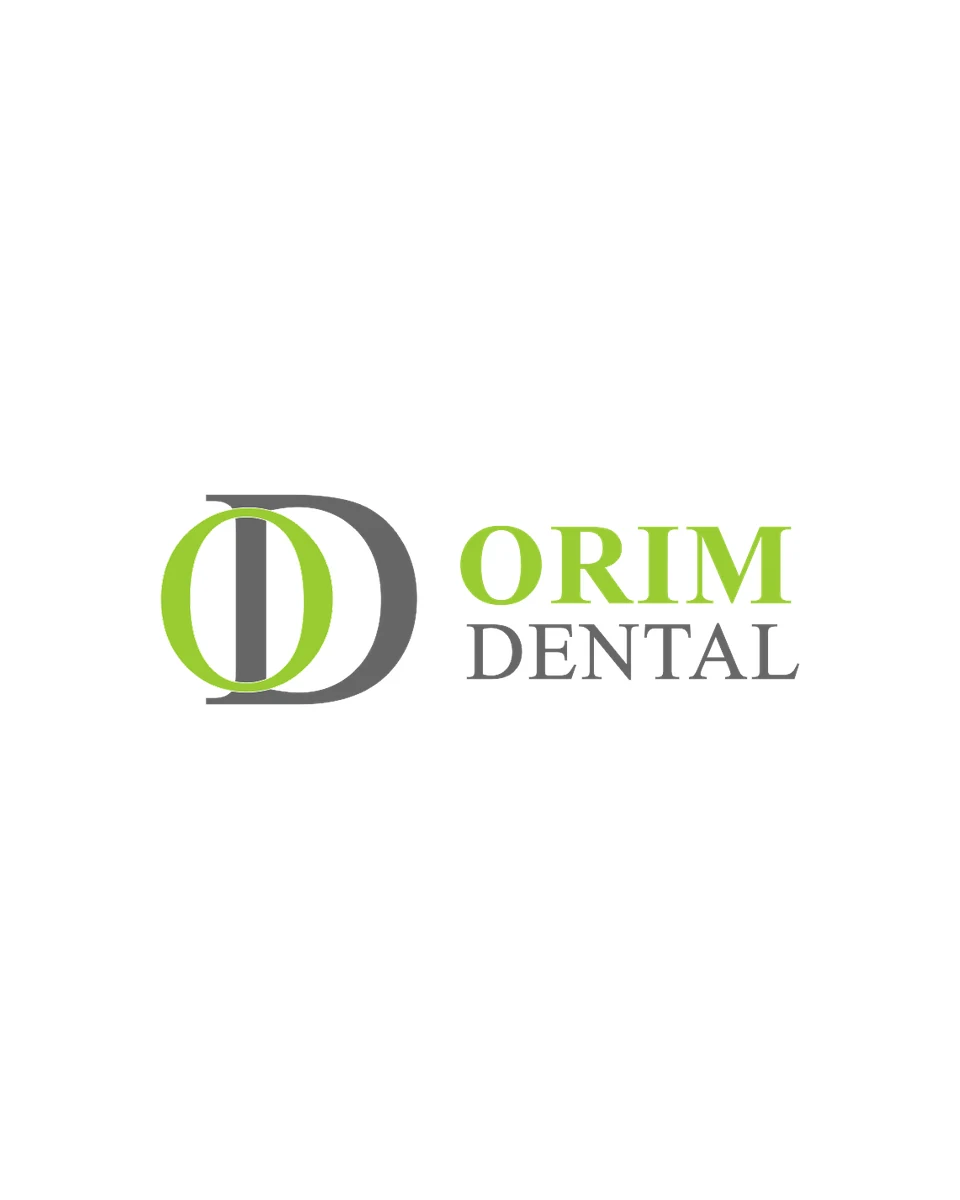 ORIM Dental logó fehér háttéren